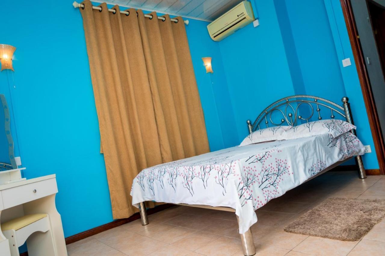 Garcon Des Iles Villa มงต์ชัวซี ภายนอก รูปภาพ