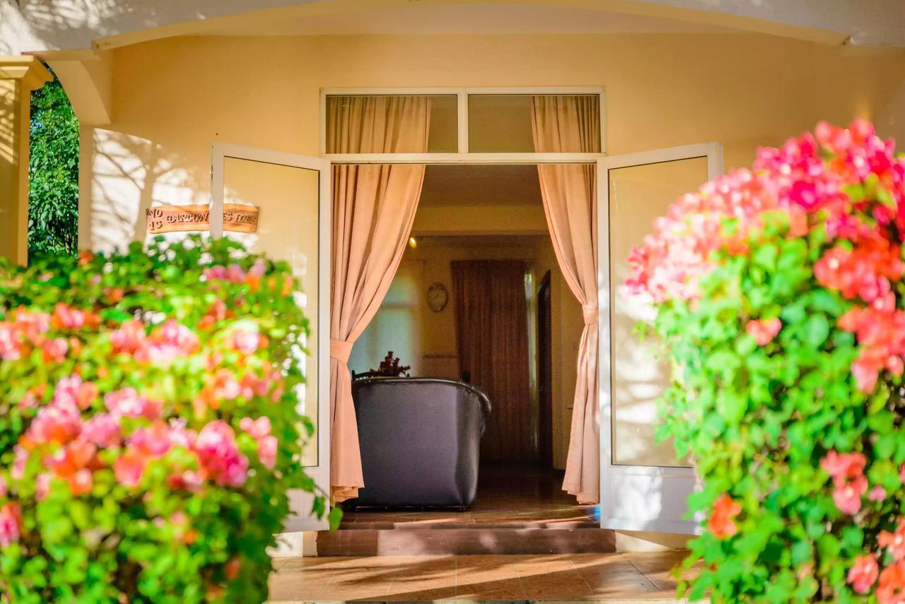 Garcon Des Iles Villa มงต์ชัวซี ภายนอก รูปภาพ