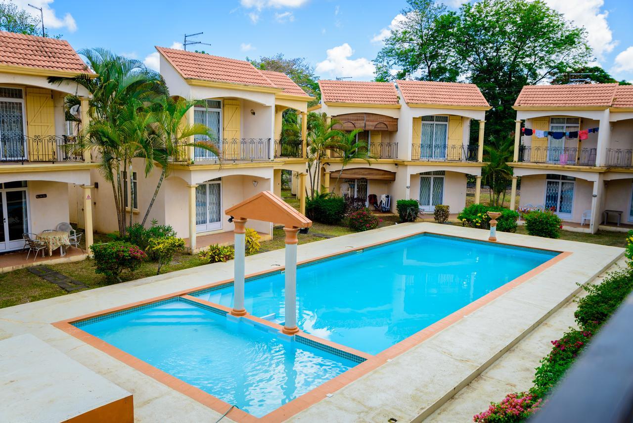 Garcon Des Iles Villa มงต์ชัวซี ภายนอก รูปภาพ